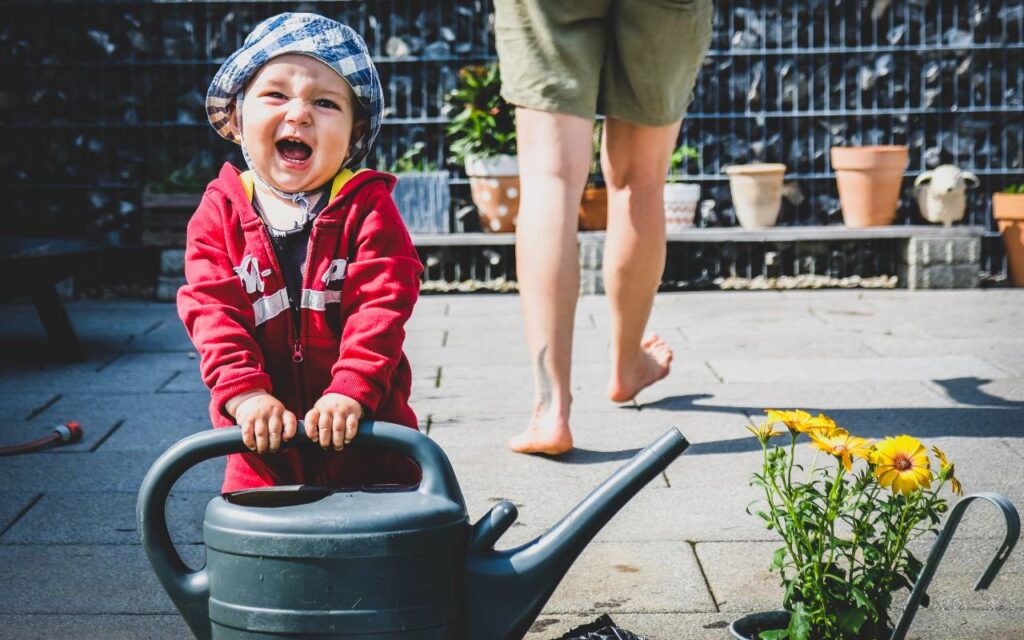 Learn to grow your LinkedIn feed. | Freshly Brewed Content